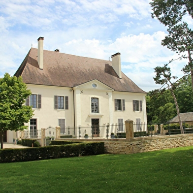 Domaine de l'Abbaye de Maizières  - Le Palais Abbatial