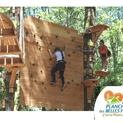 ACCRO'PLANCHE - Parcours dans les arbres