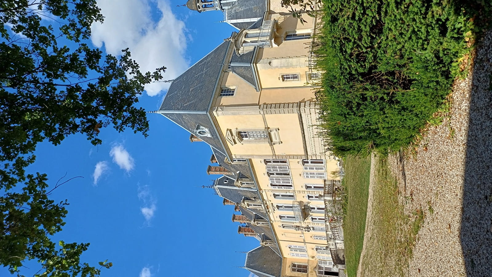 Visite du Chateau de Saint-Loup-Nantouard