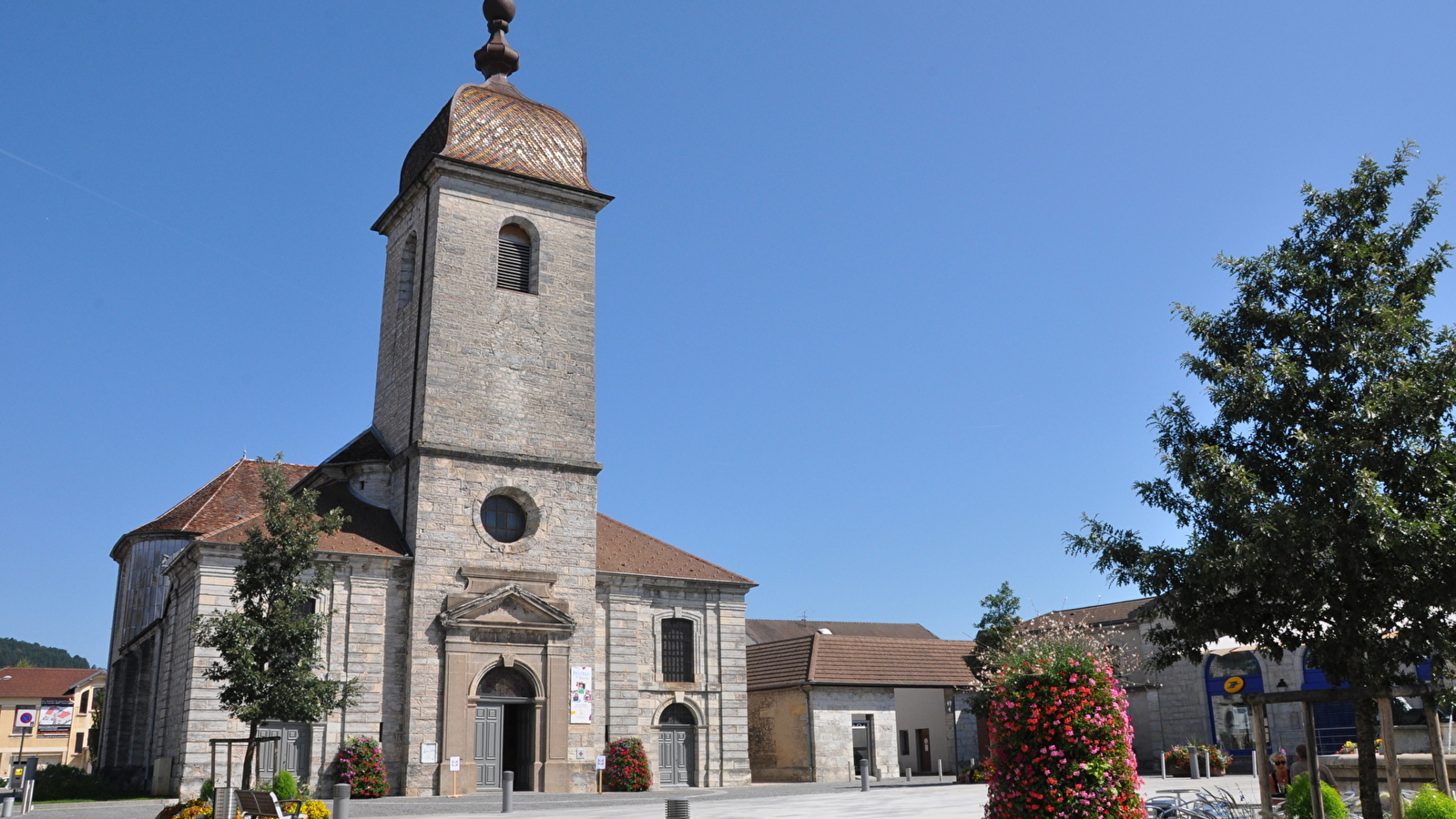 Église Saint-Cyr-et-Sainte-Julitte