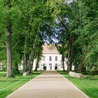 Domaine de l'Abbaye de Maizières  - Le Château