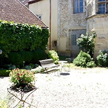 Hôtel de l'Écu - VARZY