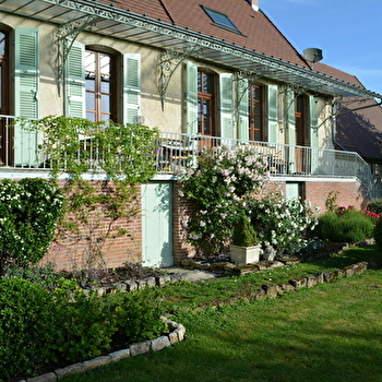 Au cœur du vignoble bourguignon et des Maranges - CHEILLY-LES-MARANGES