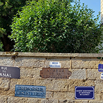 CLAMECY AU FIL DES RUES - CLAMECY