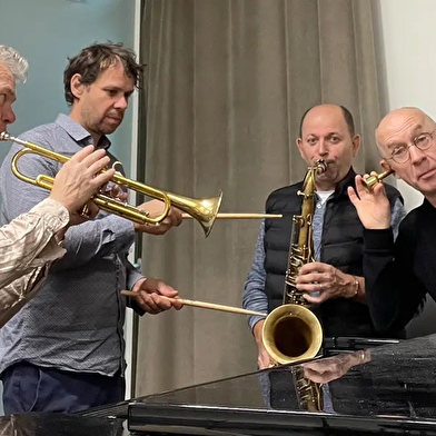 Fleurs de Jazz 2025 : BABZ en concert au Fantastic Picnic de Bibracte 