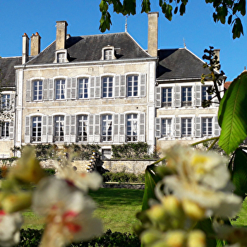 Argentenay, une Maison de famille - ARGENTENAY