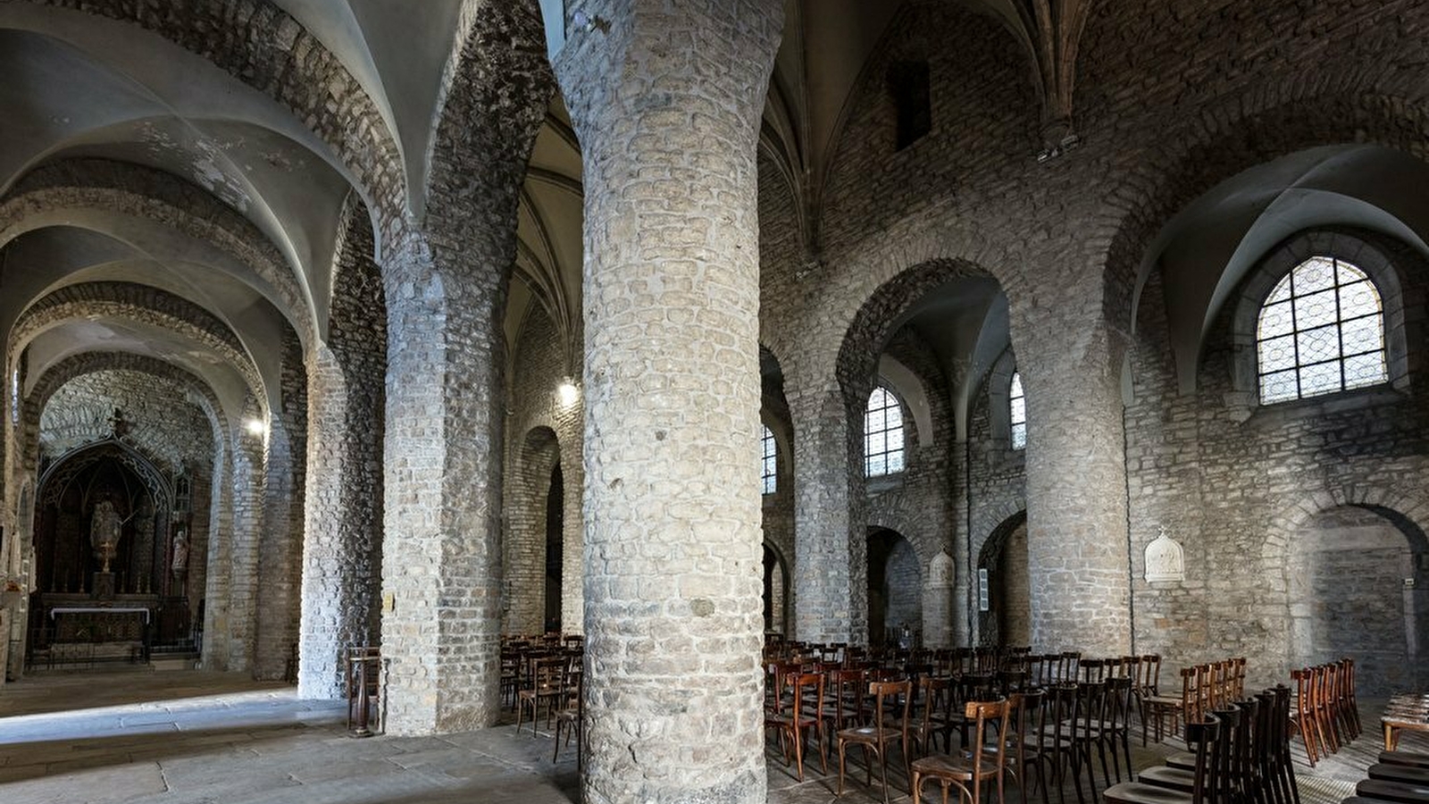 Église romane Saint Désiré