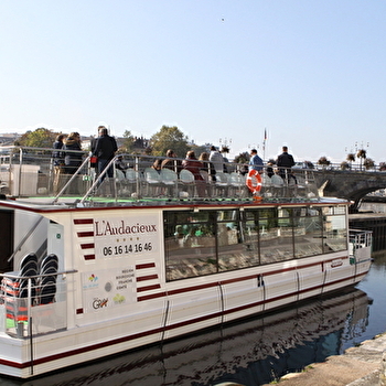 Bateau l'Audacieux - Croisières repas - GRAY