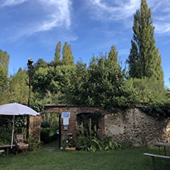 Le Jardin du Prieuré - LA FERTE-LOUPIERE