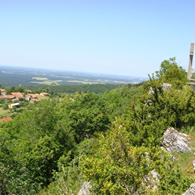 Randonnée - Les Roches de Cuiron et la chapelle des Conches