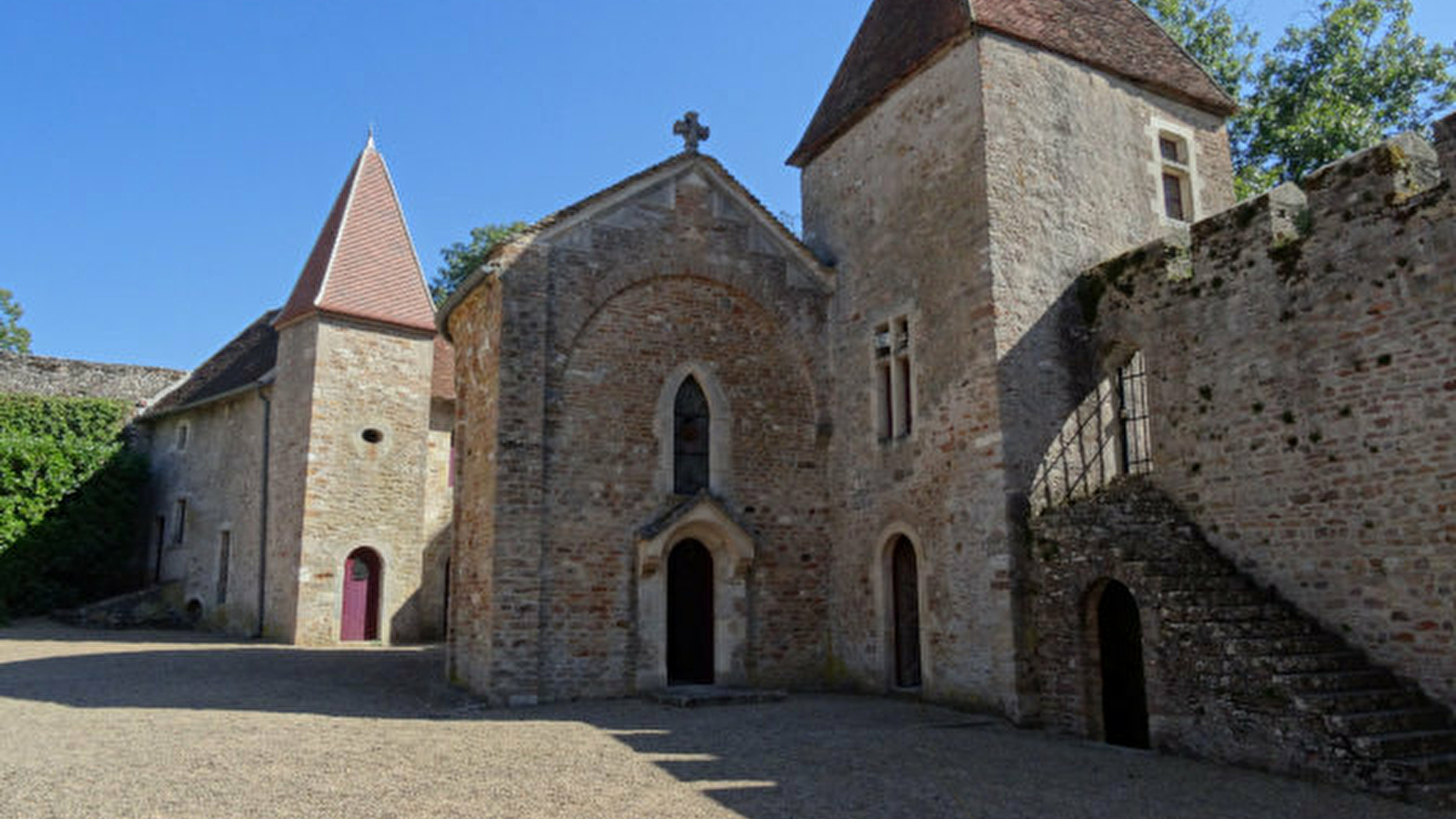 Château de La Chapelle-de-Bragny