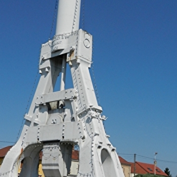 LE CREUSOT - LE CREUSOT