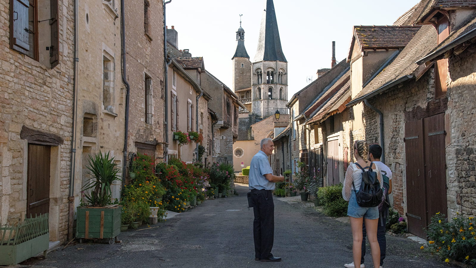Visites Guidées de la Citée Médiévale de Saint-Gengoux-Le-National