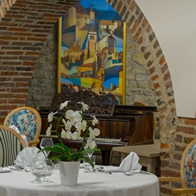Le Castel Damandre