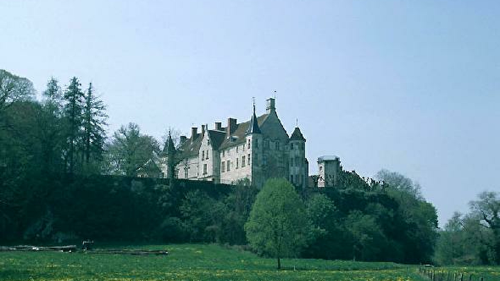 Chateau de Montrambert