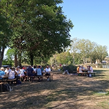 Fantastic Picnic - REMILLY
