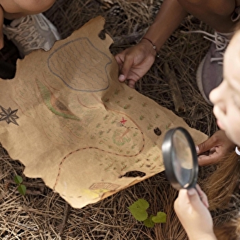 Atelier Aventures Mômes : Chasse au trésor à l'arboretum - DOMPIERRE-LES-ORMES