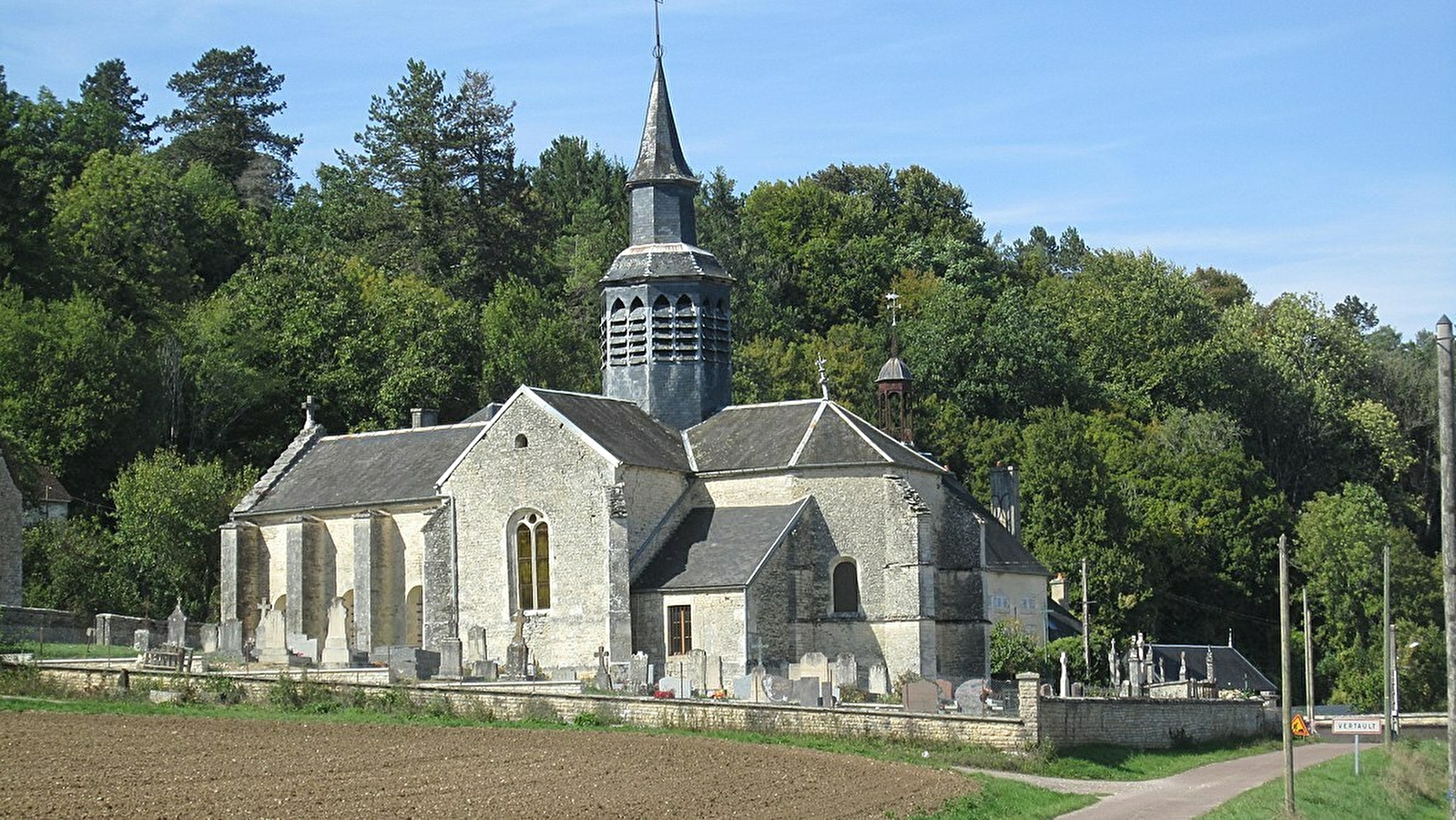 Un jour Une église en Pays Châtillonnais