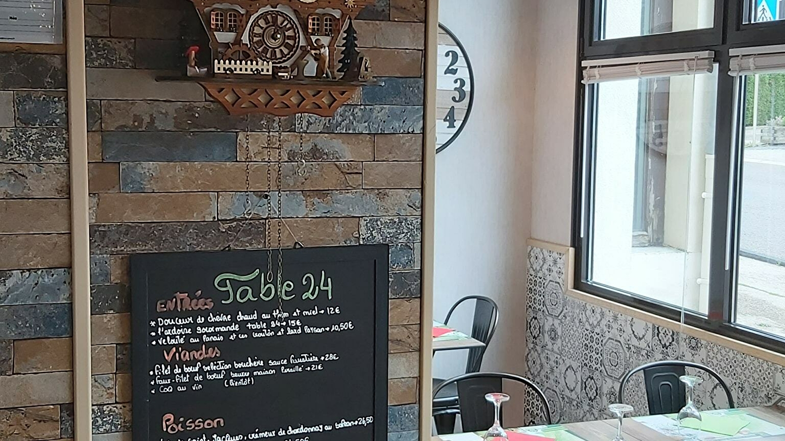 Restaurant Table 24