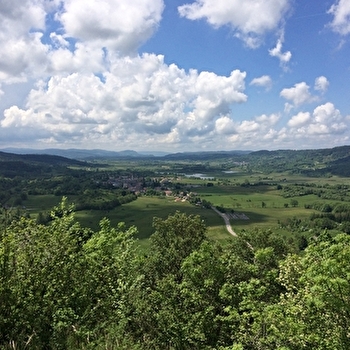 La chartreuse de Meyriat - Parcours de trail n°18 - BRENOD