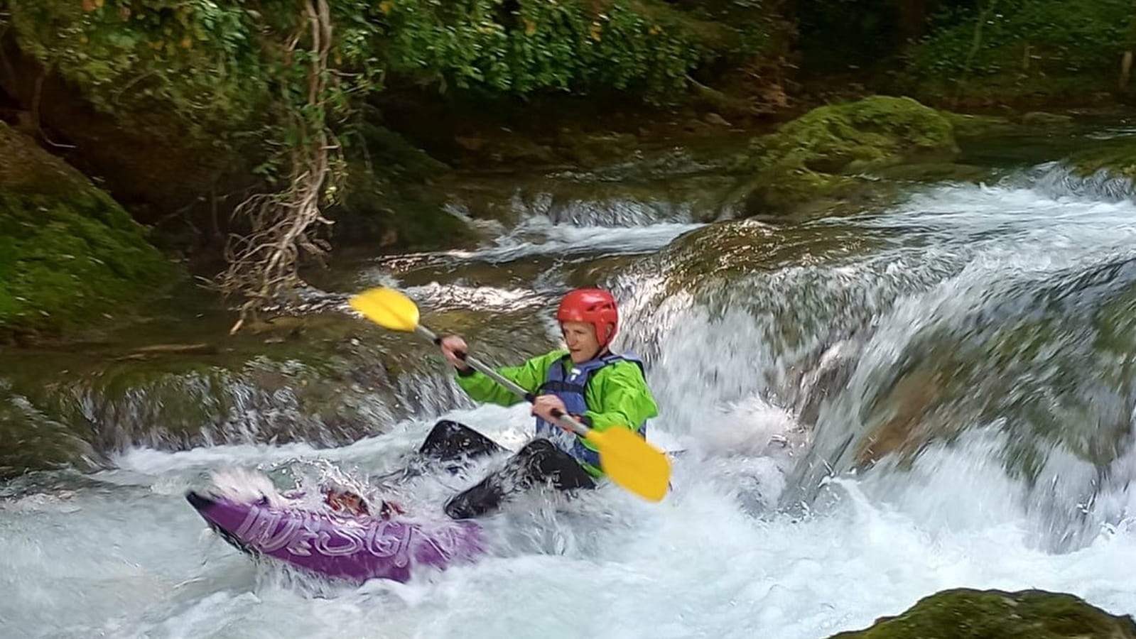 Encadrement Air Kayak | Akila Gorges de la Loue