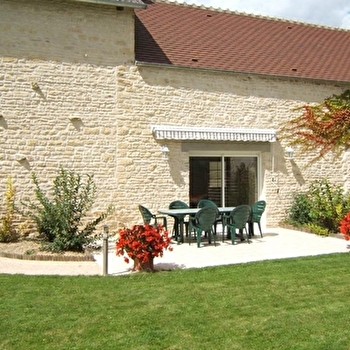 Chez Marie Claire et Michel - ARGENTEUIL-SUR-ARMANCON