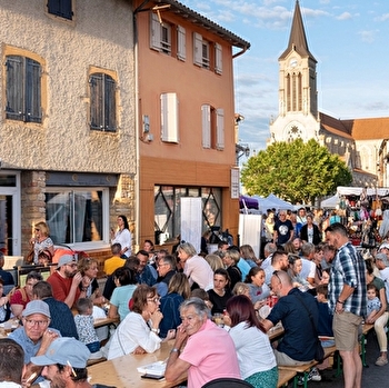 Marché Nocturne - LA CHAPELLE-DE-GUINCHAY
