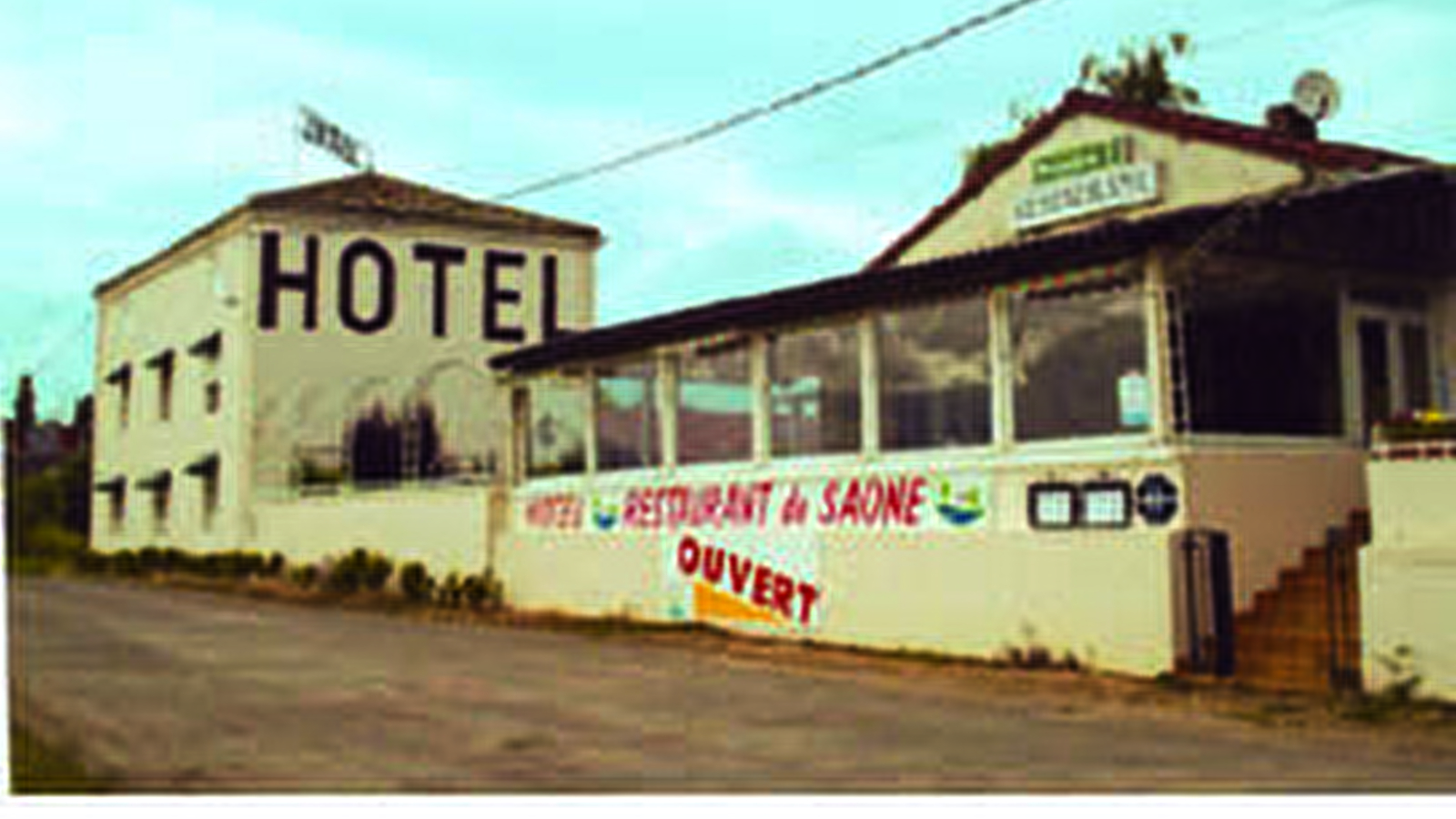 Hôtel-Restaurant 'Les Jardins de la Saône'