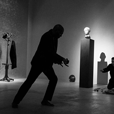 Spectacle 'Le Tiers Espace' par Koffi Kôkô - Biennale d'Autun