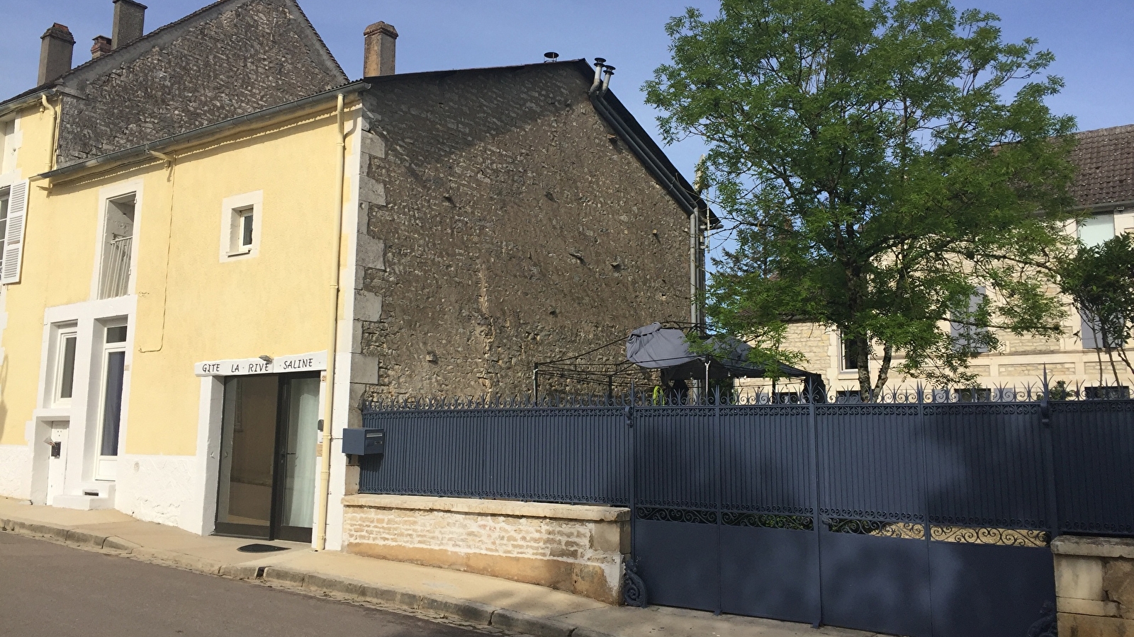 Maison dans le vignoble de chablis