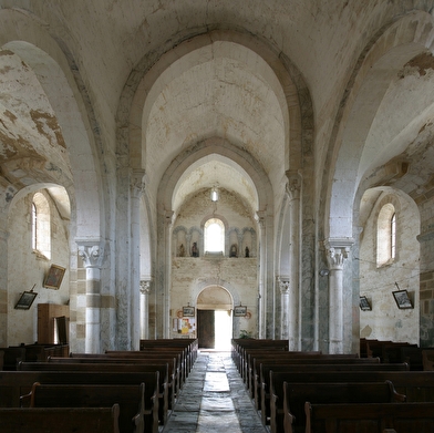 Eglise romane Saint-Pierre-aux-Liens