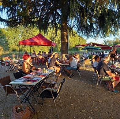 Halte Nautique de Fleury-sur-Loire et son restaurant