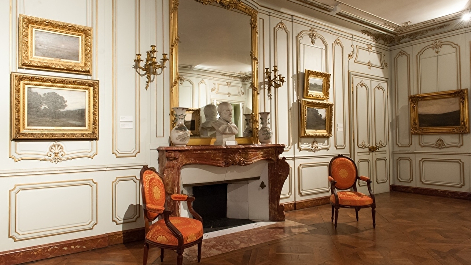 Musée d'Art Hôtel Sarret de Grozon