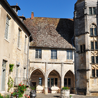 Château de Gy