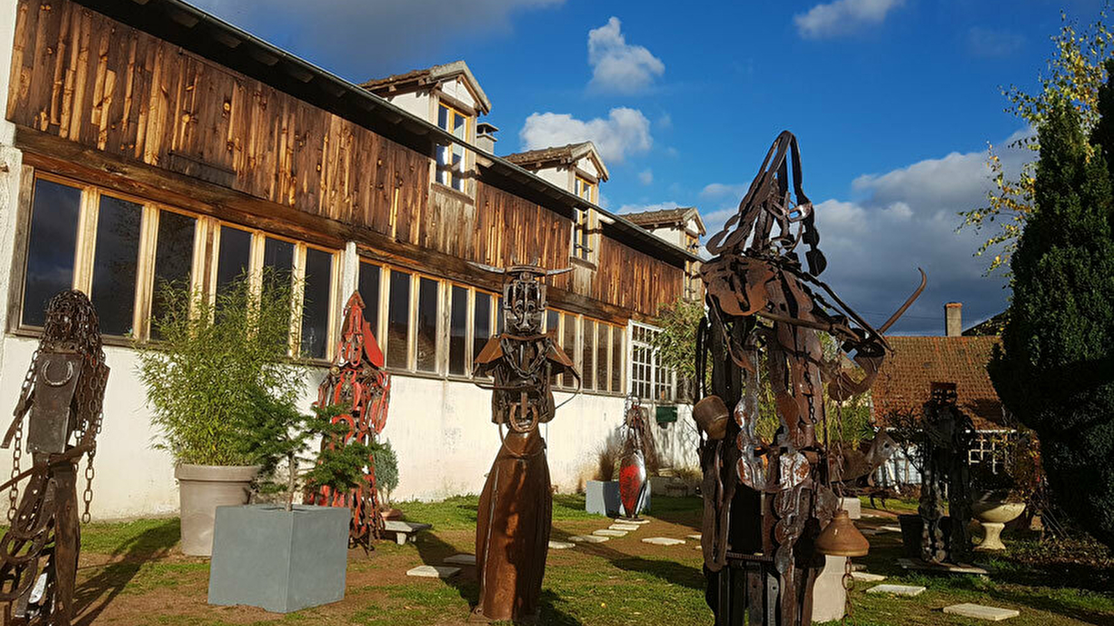 Art Delphin sculpteur