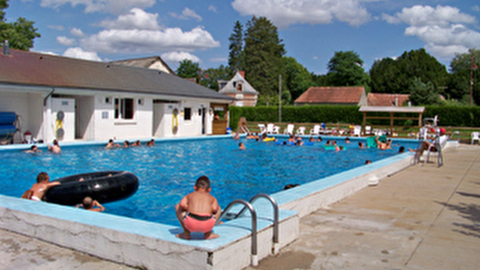 Piscine municipale d'Entains-sur-Nohain