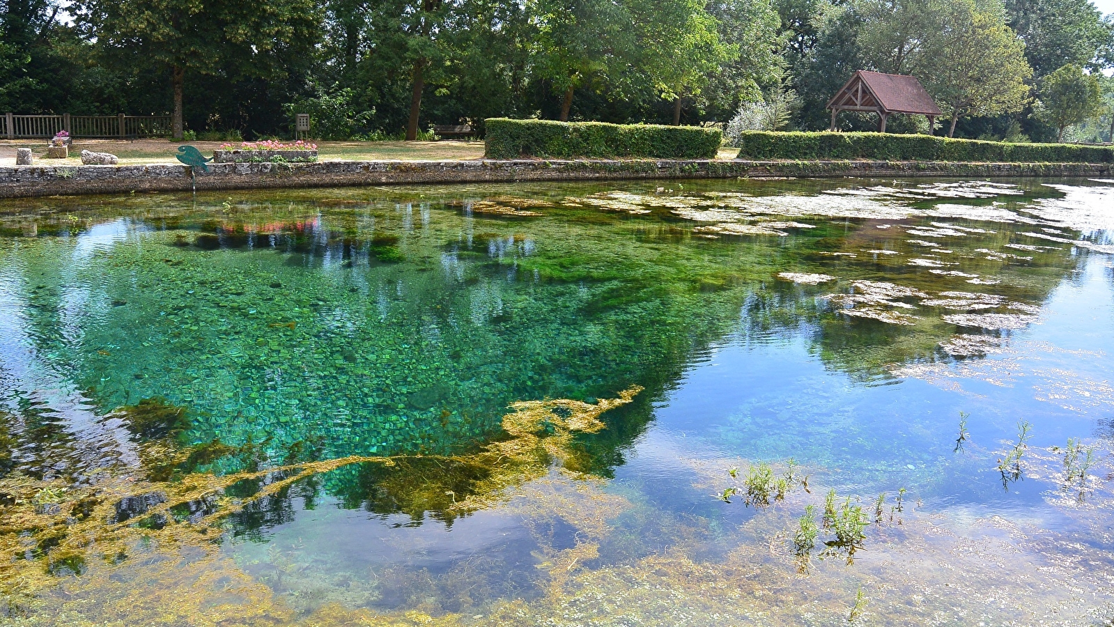 Site du Creux-Bleu et son lavoir