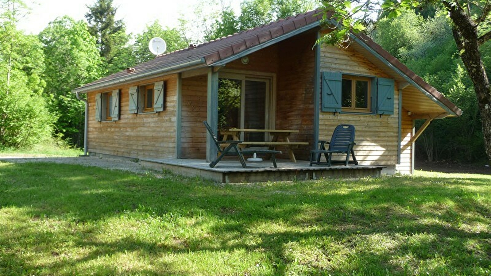 Lodges du hérisson le lacuzon