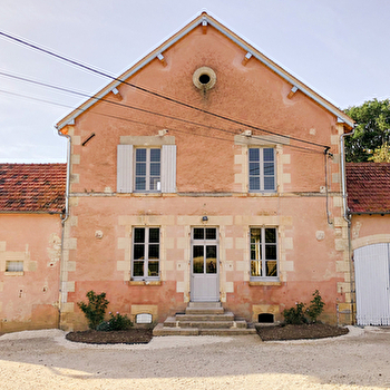 La Maison des Chaumes - ENTRAINS-SUR-NOHAIN