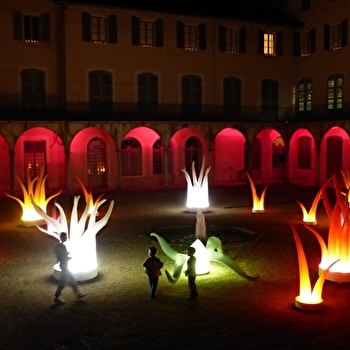 Illuminations à la Villa Perrusson - ECUISSES
