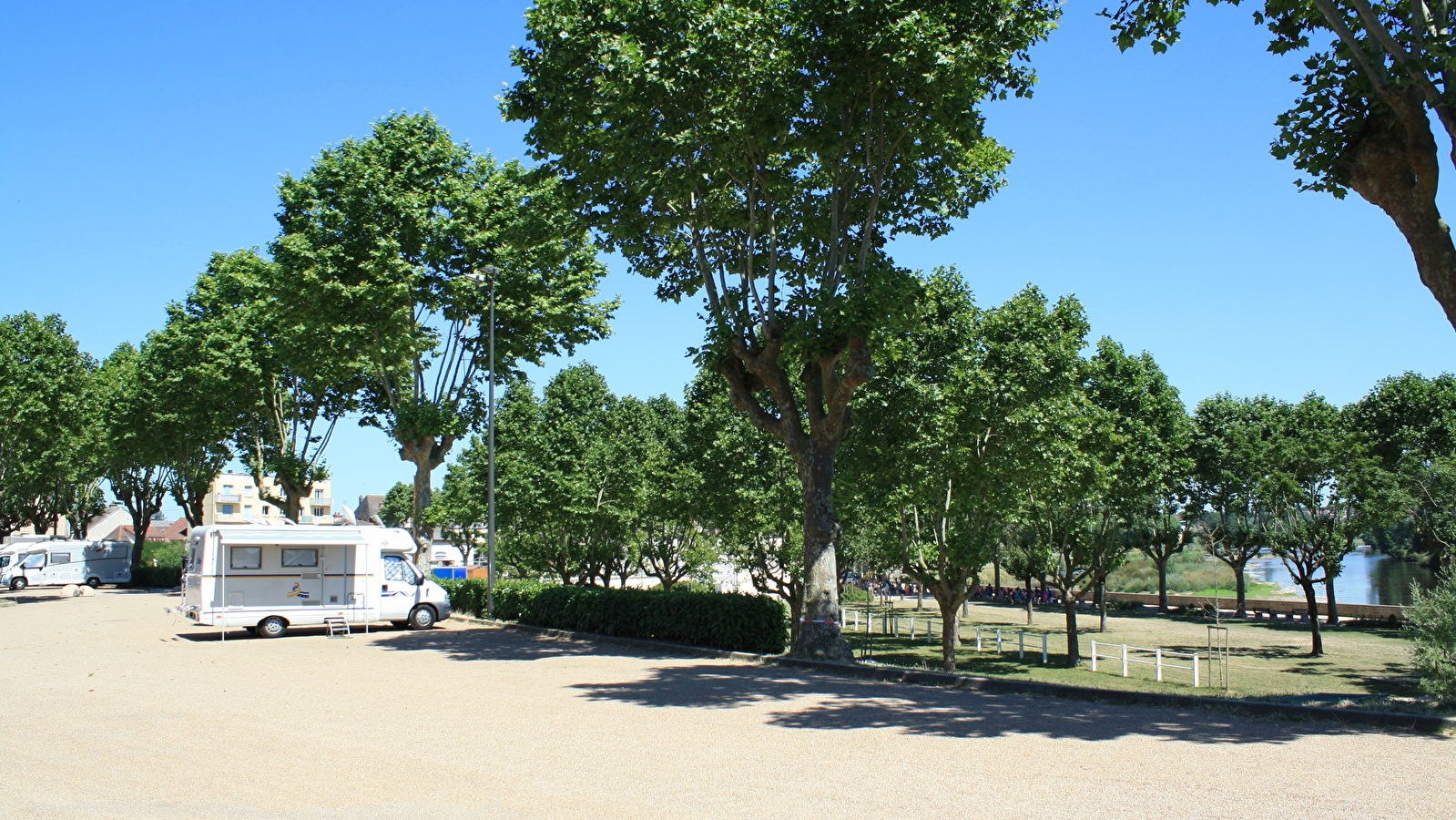 Aire de service pour les campings-cars