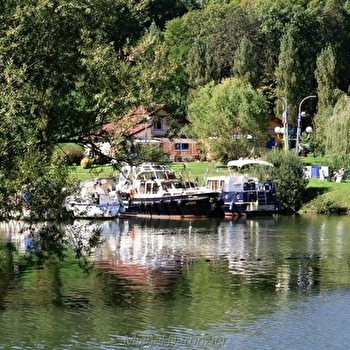 Le petit port de Fouchécourt - FOUCHECOURT