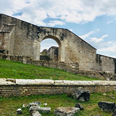 Belvédère, Fremeuge et Théâtre antique