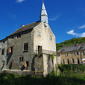Gîte du Château de Bussy-la-Pesle - BUSSY-LA-PESLE
