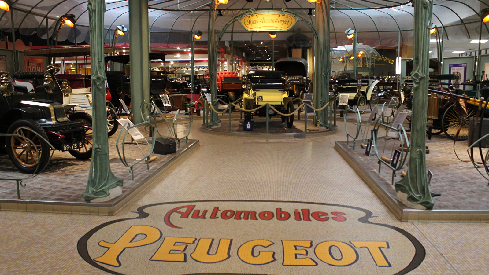 Route des Savoir-faire : Musée de l'Aventure Peugeot