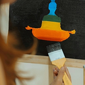 Stage Yoga et peinture - quand le corps et la couleur s'expriment - LA CHARITE-SUR-LOIRE