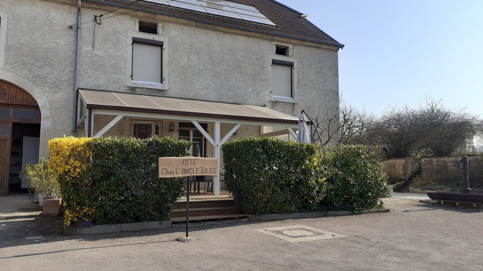 Chez l'Oncle Jules