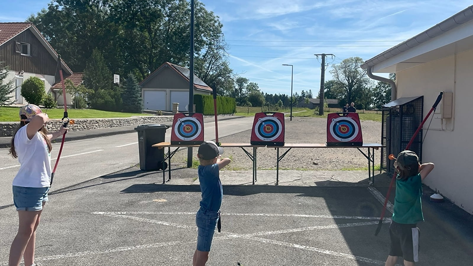 Vacances sportives - Tir à l'arc ventouse et balade en nature