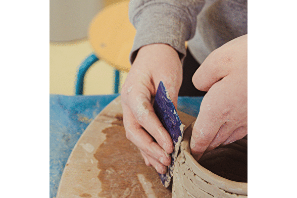 Atelier des savoir-faire : Atelier Graines d'artisans - Modelage et tour à poterie