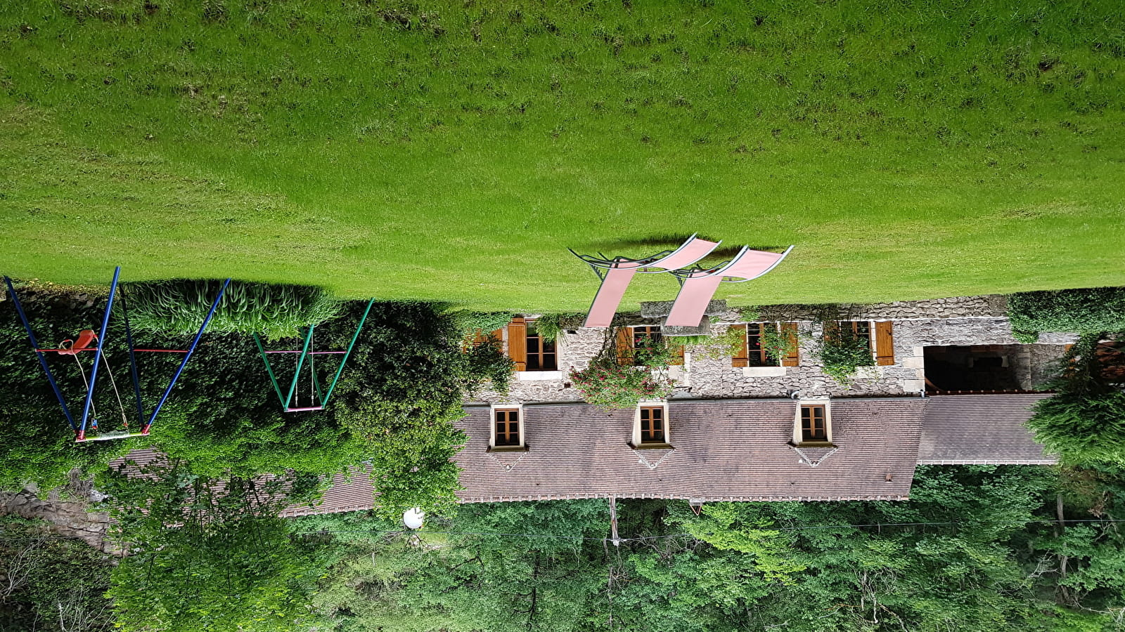 Le Petit Moulin